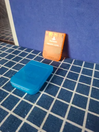 PS1 ORIGINAL MEMORY CARD +FUNDA