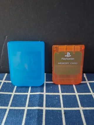PS1 ORIGINAL MEMORY CARD +FUNDA