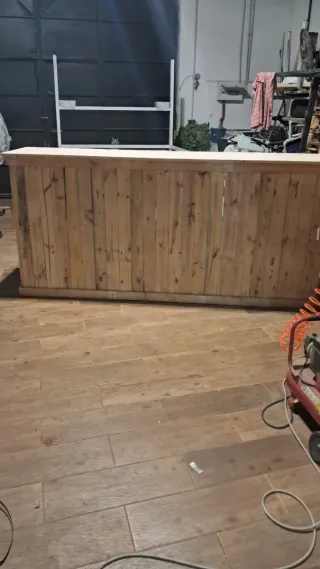 Mostrador de madera rústico