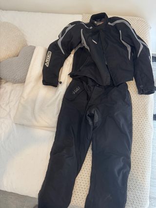 Conjunto Moto Mujer Chaqueta y Pantalón talla M