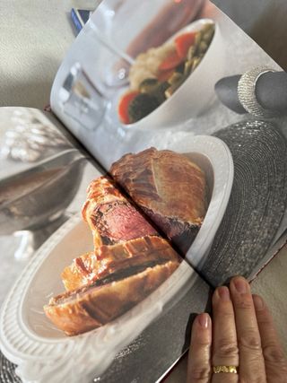 Navidad es tiempo de compartir (Spanish Edition)