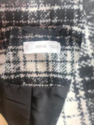 Chaquetón cuadros blanco y negro