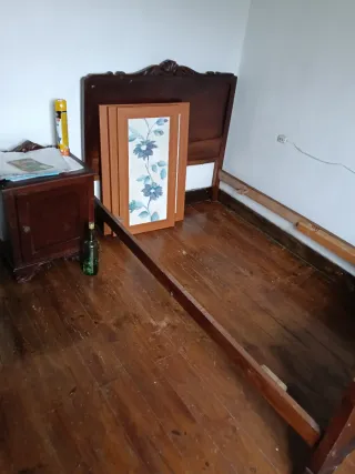 Máquina de coser Alfa antigua