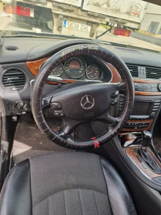 Cambio o vendo Mercedes-Benz Clase CLS 2004 ECO