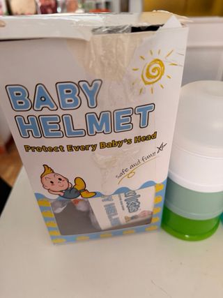 Lote Bebé: Casco, Biberón y Accesorios