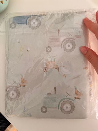 Lote Bebé: Casco, Biberón y Accesorios