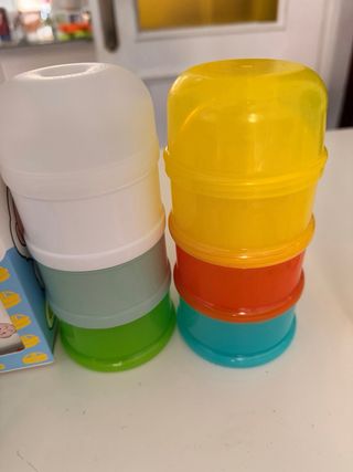 Lote Bebé: Casco, Biberón y Accesorios