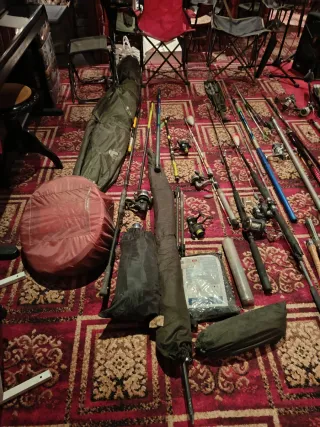 Pack de pesca con cañas y carretes