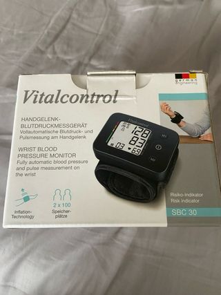 Tensiometro de muñeca Vitalcontrol SBC 30