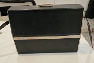 Cámara Super8 Eumig con maletín