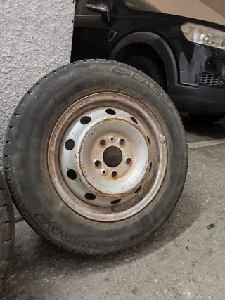 Neumático 195/70R15C 104/102R 8PR LT