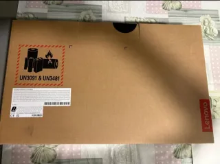 Portátil Lenovo Precintado