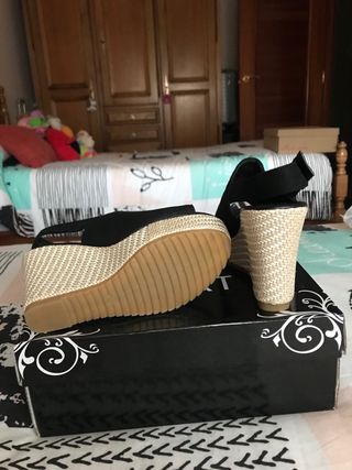 Sandalias de plataforma negras talla 36