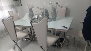 Mesa comedor cristal y metal con 6 sillas