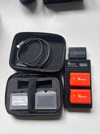 Sony a6500 + 3 objetivos + trípode