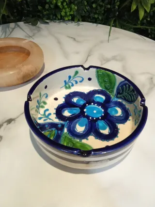 2 Ceniceros GRATIS! Leer descripcion