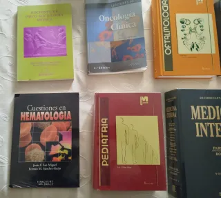 Lote de libros de medicina