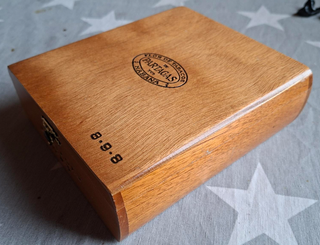 Scatola vuota di sigari Partagas 898