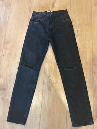 Vaqueros Zara desgastados