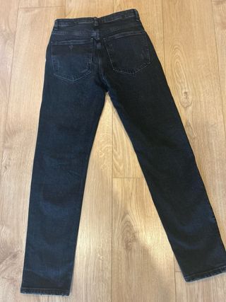 Vaqueros Zara desgastados