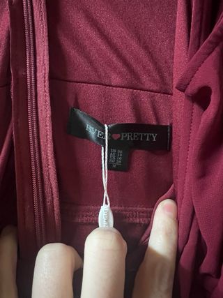 Vestido largo burdeos elegante