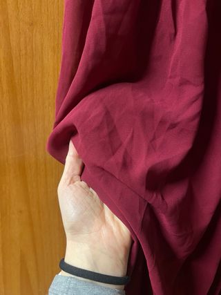 Vestido largo burdeos elegante