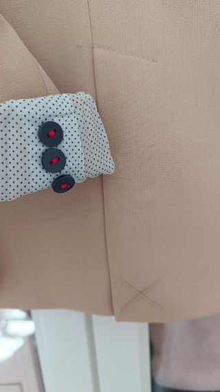 Americana Stradivarius Beige Talla S