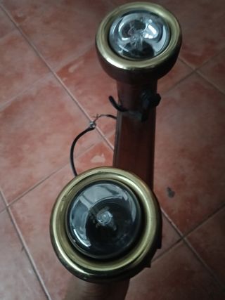 Lámpara de techo madera focos dirigibles