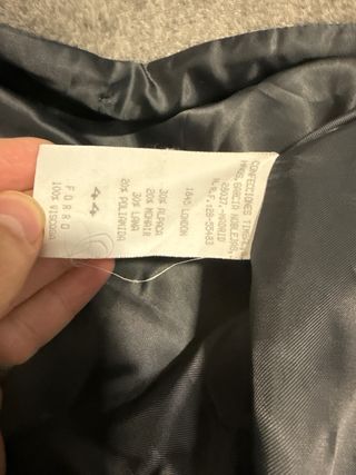 Abrigo ARTEIN gris con cuello y puños de pelo