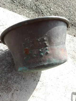 Pentole in rame antiche