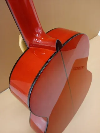 Guitarra Flamenca Roja Ciprés Laminado