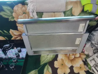 Placa de gas Beko 4 fuegos cristal y campana inox