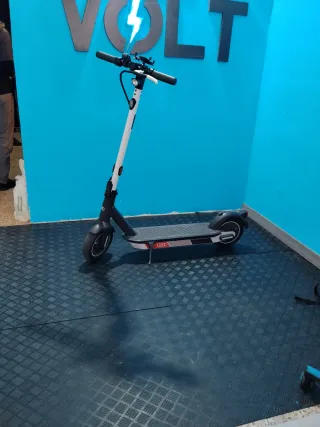 Patinete Eléctrico Ninebot x Audi