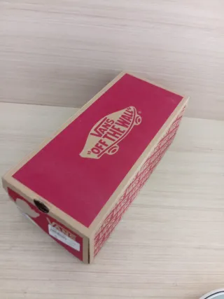 Vans Tg 40.5 Nuove Originali