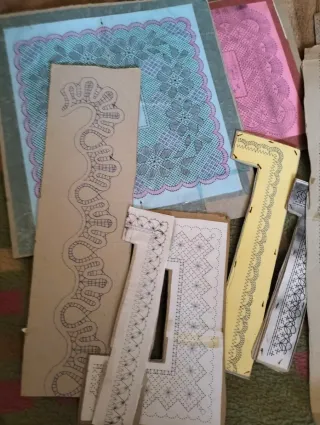 135 Patrones de Encaje Bolillos