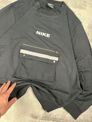 Sudadera Nike Negra Bolsillo Cremallera