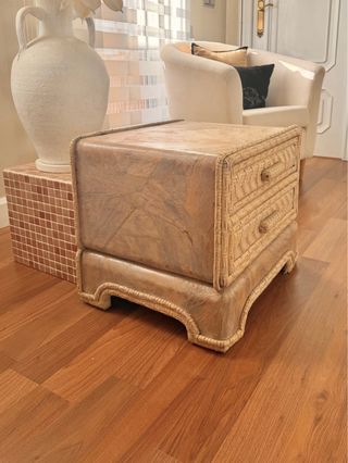 Pareja de Mesitas de noche de ratán y madera