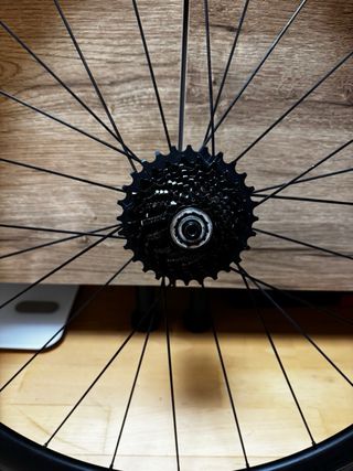 Ruedas Leeze 35 para freno de zapata y nucleo xdr