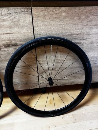 Ruedas Leeze 35 para freno de zapata y nucleo xdr