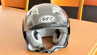 Casco Jet MT Talla M Negro Scooter