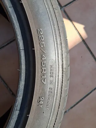 Neumático 225/45/17 94Y Goodyear Eagle F1