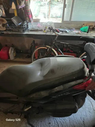 Yamaha XMAX 125 cc Maxi Scooter