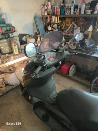 Yamaha XMAX 125 cc Maxi Scooter