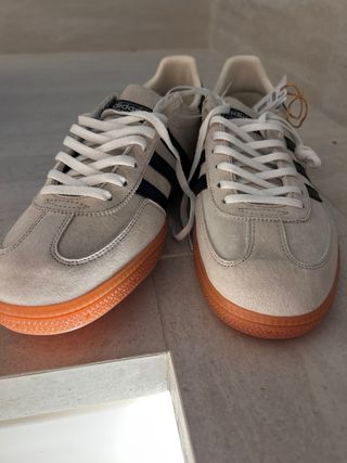 Zapatillas Adidas Spezial Beig Goma