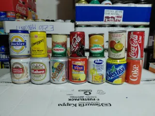 Migliaia di lattine birra e bibite