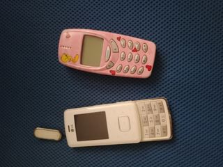 Móviles antiguos colección LG, Nokia, Samsung