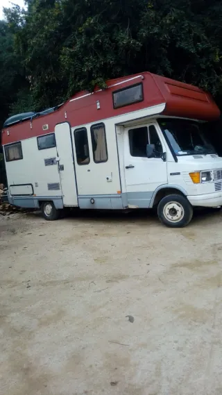 Mercedes-Benz 410 d 1993