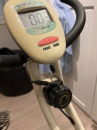 Bicicleta Estática BH Open Go Plegable.