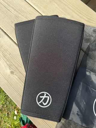 Ginocchiere Strength Shop Nere