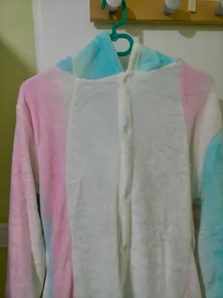 Kigurumi de unicornio con capucha Talla M